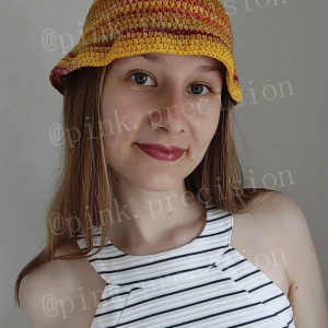 Chapeau jaune